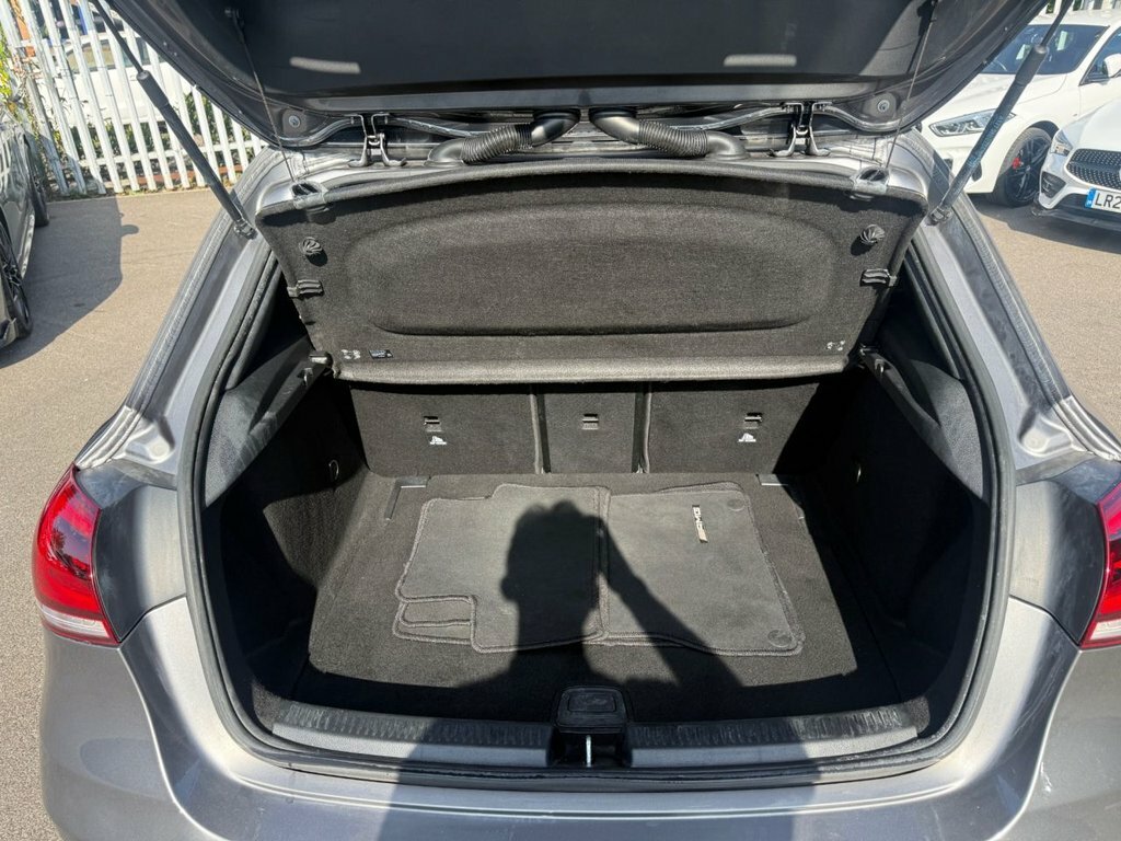 Mercedes-Benz A Class A 180 Se D White #16