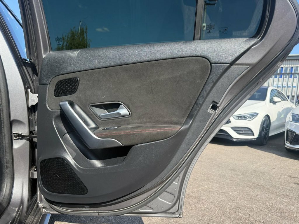 Mercedes-Benz A Class A 180 Se D White #59