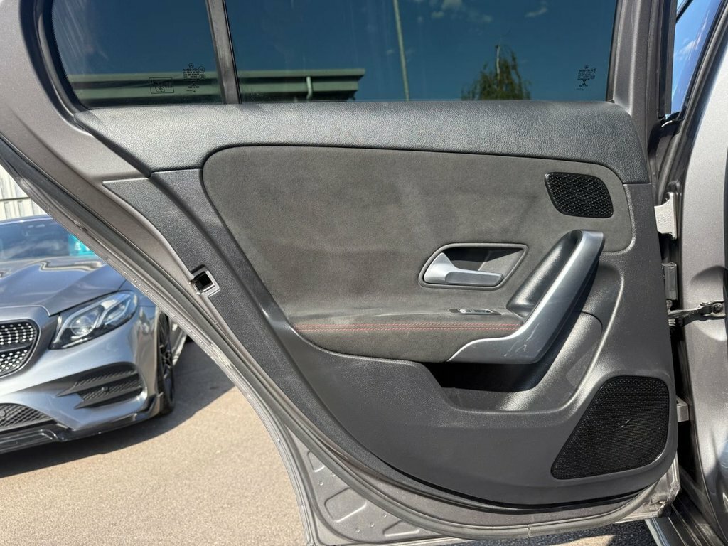Mercedes-Benz A Class A 180 Se D White #66