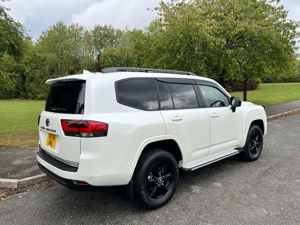 Toyota Land Cruiser 2.8D Panel Van  #11