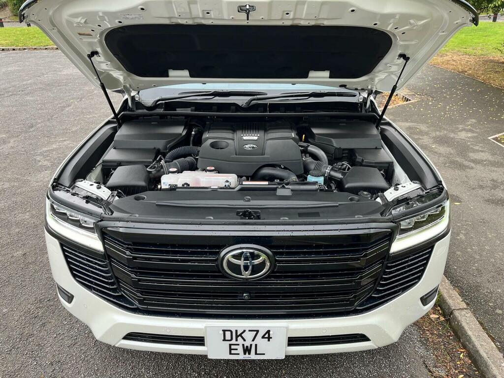Toyota Land Cruiser 2.8D Panel Van  #21