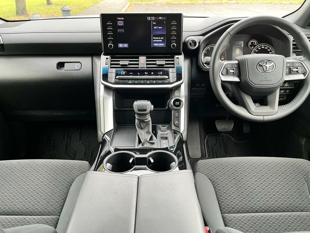 Toyota Land Cruiser 2.8D Panel Van  #25