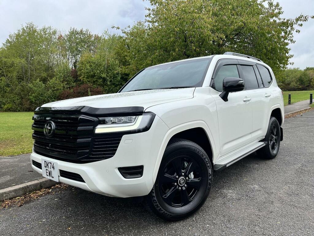 Toyota Land Cruiser Lc300 3.5 V6 Gx 4Wd White #2