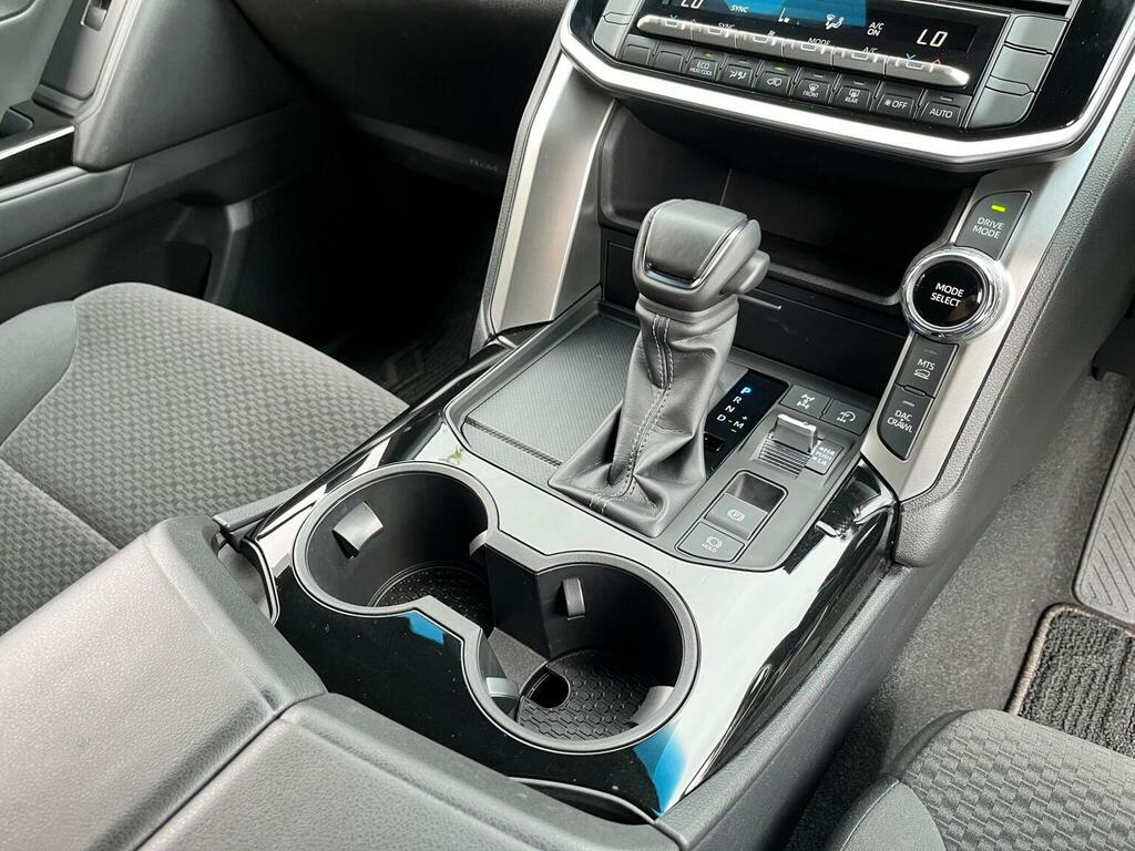 Toyota Land Cruiser 2.8D Panel Van  #28