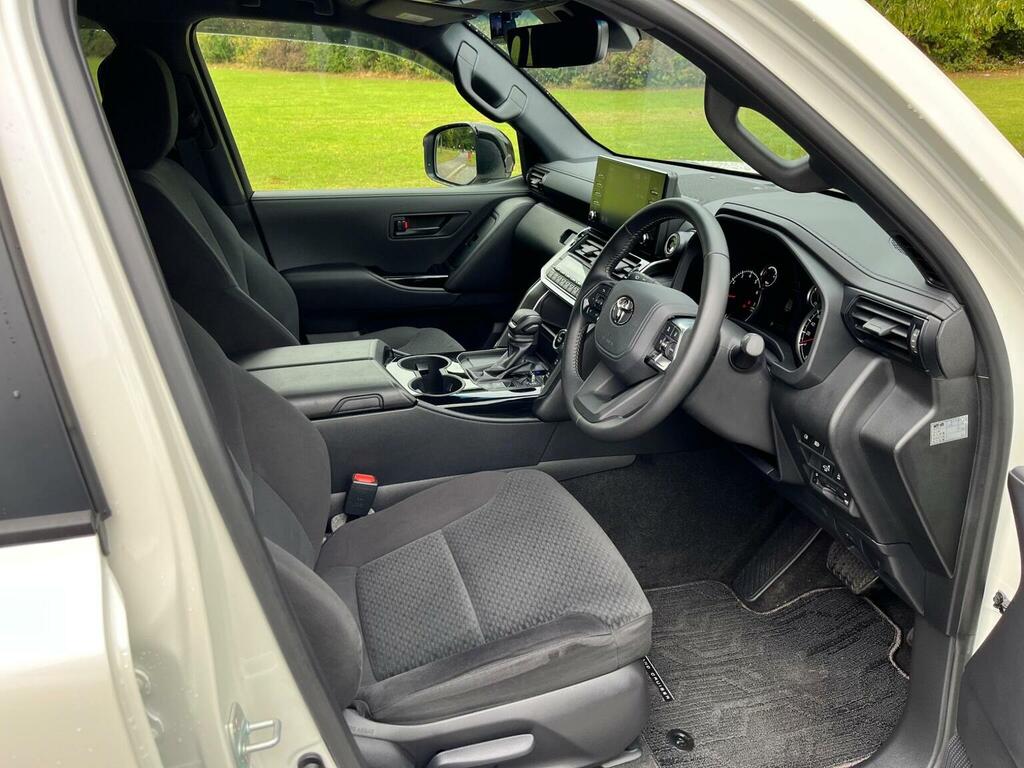 Toyota Land Cruiser 2.8D Panel Van  #22