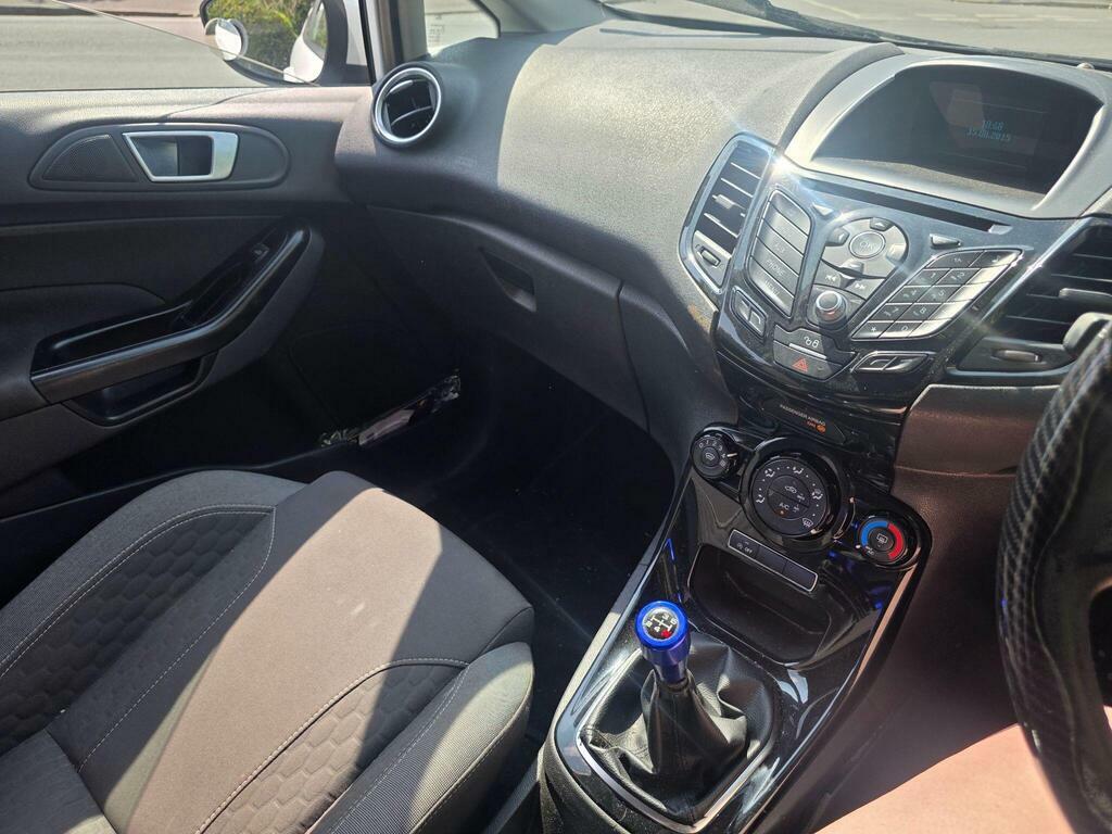 Ford Fiesta 1.25 Zetec Hatchback Euro 6 82 Silver #16