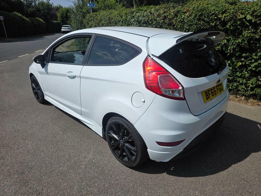 Ford Fiesta 1.25 Zetec Hatchback Euro 6 82 Silver #5