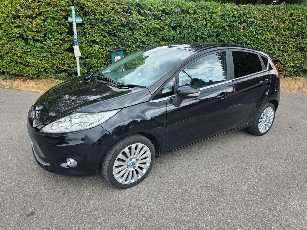 Ford Fiesta 1.25 Style 82 Red #6