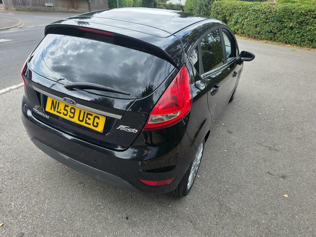 Ford Fiesta 1.25 Style 82 Red #11