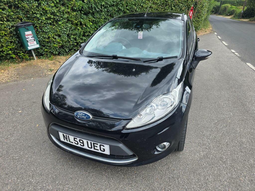 Ford Fiesta 1.25 Style 82 Red #5