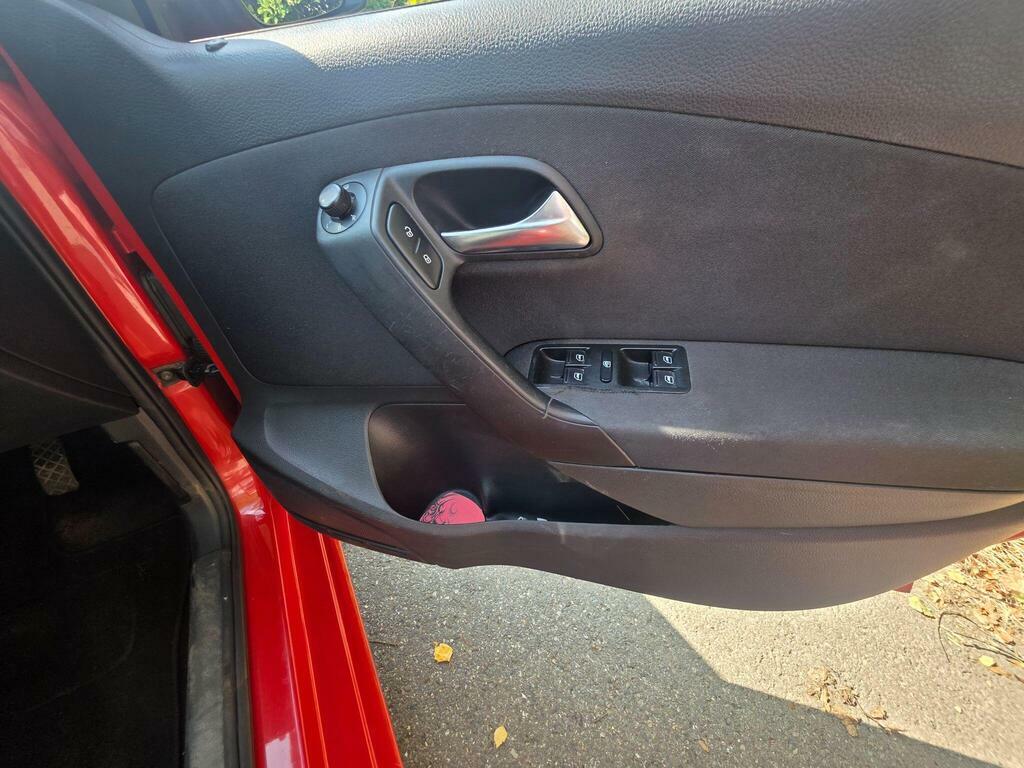 Volkswagen Polo Hatchback Red #21