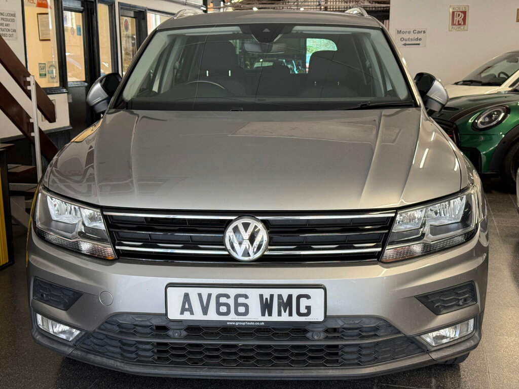 Volkswagen Tiguan 2.0 Tdi Bluemotion Tech Se Navigation Suv Dies AV66WMG Silver #4