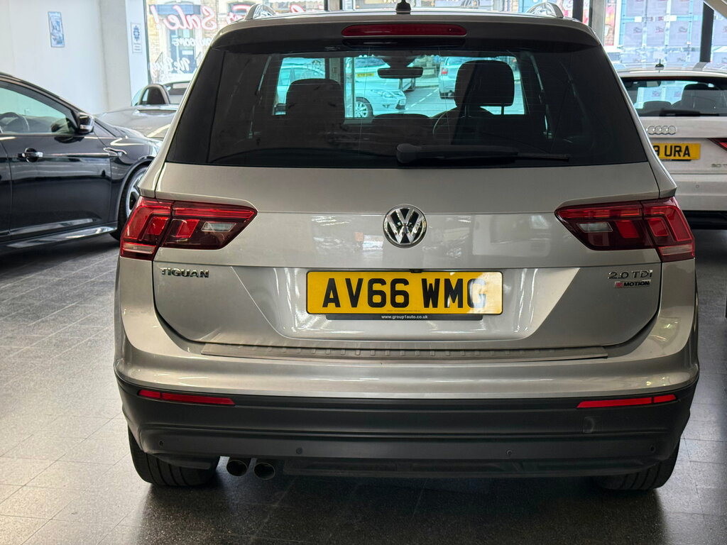 Volkswagen Tiguan 2.0 Tdi Bluemotion Tech Se Navigation Suv Dies AV66WMG Silver #6