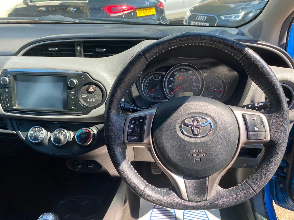 Toyota Yaris 1.33 Dual Vvt-i Icon Hatchback E EJ64PCX Blue #3