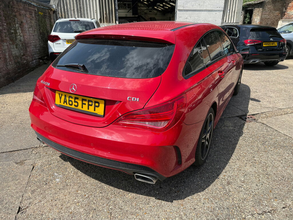 Mercedes-Benz CLA Class 2.1 Cla220d Amg Sport Shooting Brake 7G Red #5