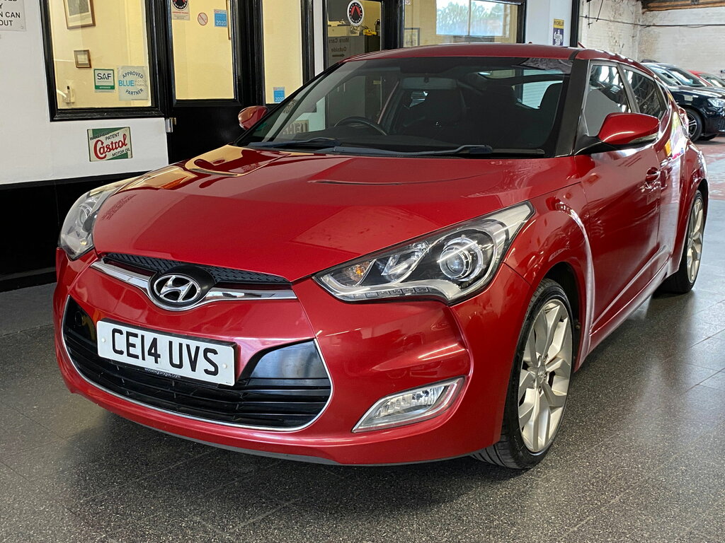 Hyundai Veloster 1.6 Gdi Se Hatchback Euro 5 140 Red