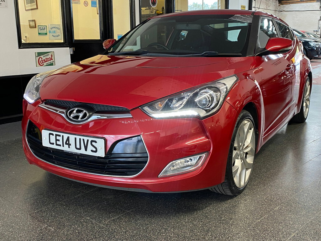 Hyundai Veloster Se Red #9