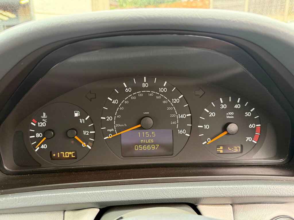 Mercedes-Benz CLK 3.2 Clk320 Elegance Silver #7