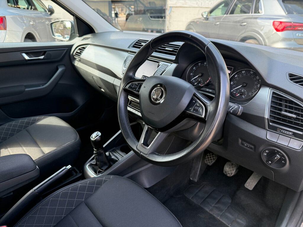 Skoda Fabia Fabia Se Tsi Silver #9