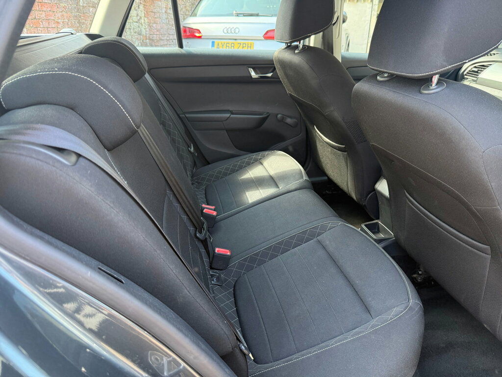 Skoda Fabia Fabia Se Tsi Silver #12