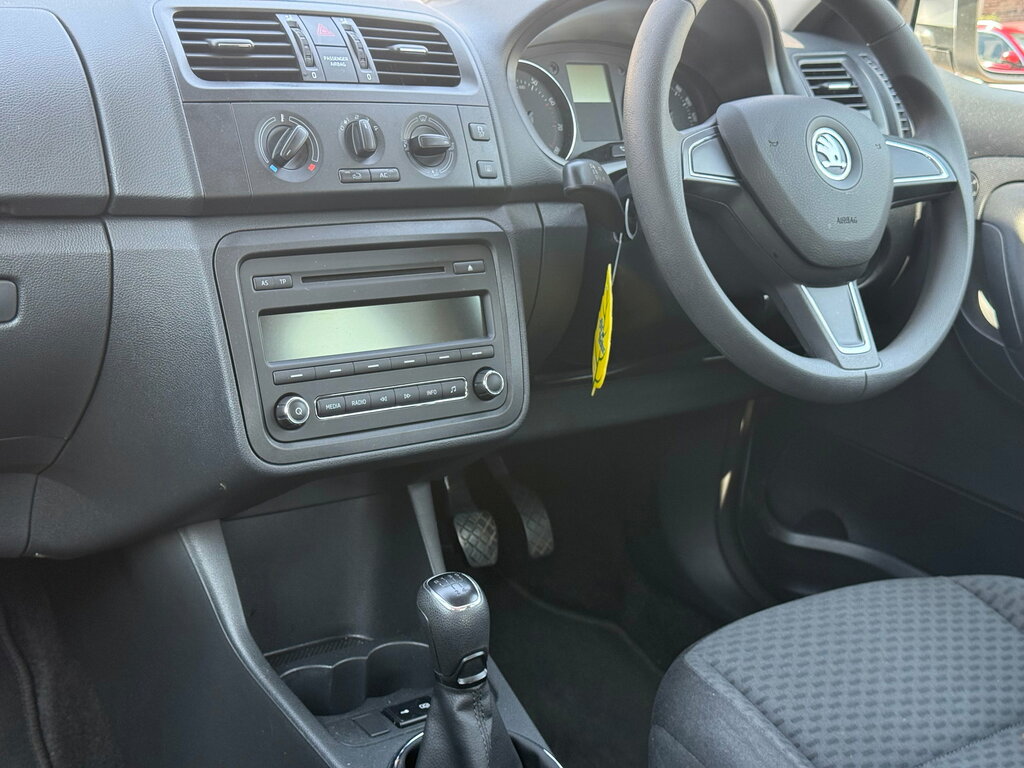 Skoda Fabia 1.2L Reaction Grey #25
