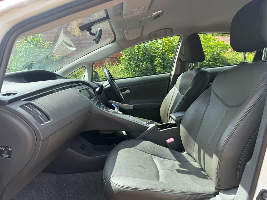 Toyota Prius 1.8 Vvt-h T3 Cvt Silver #23