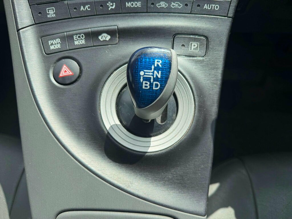 Toyota Prius 1.8 Vvt-h T3 Cvt Silver #11
