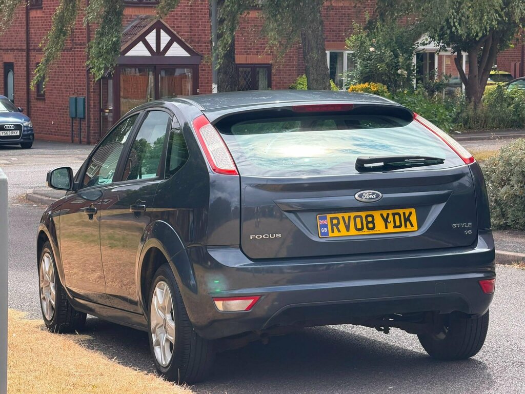 Ford Focus 1.6 Style Grey #6