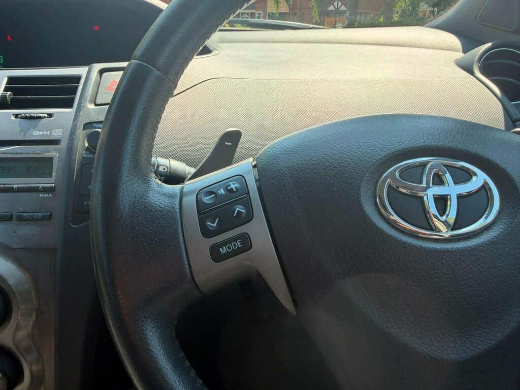 Toyota Yaris 1.33 Dual Vvt-i Tr Grey #16