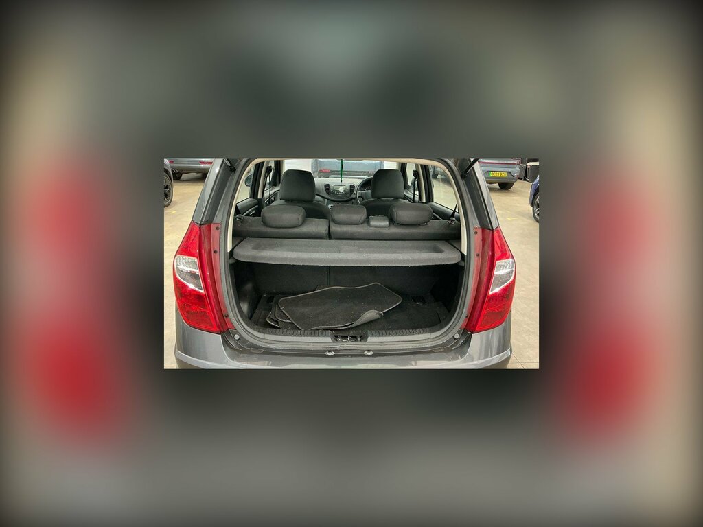 Hyundai I10 2012 Hyundai I10nbsp1.2 Active Euro 5 P Grey #3