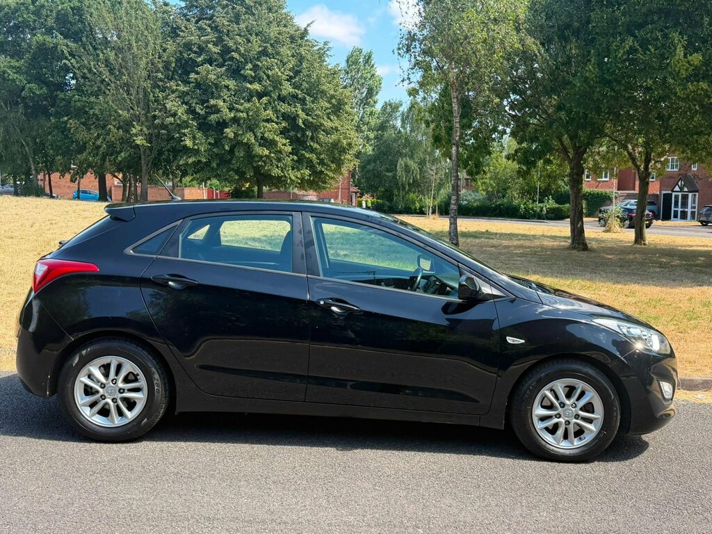Hyundai I30 1.4 Active Euro 5 Black #3