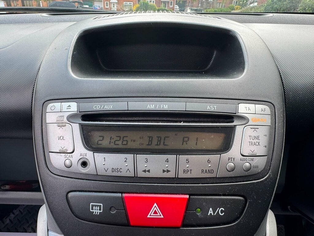 Citroen C1 Hatchback Vtr Plus 1.0 2011 Blue #17