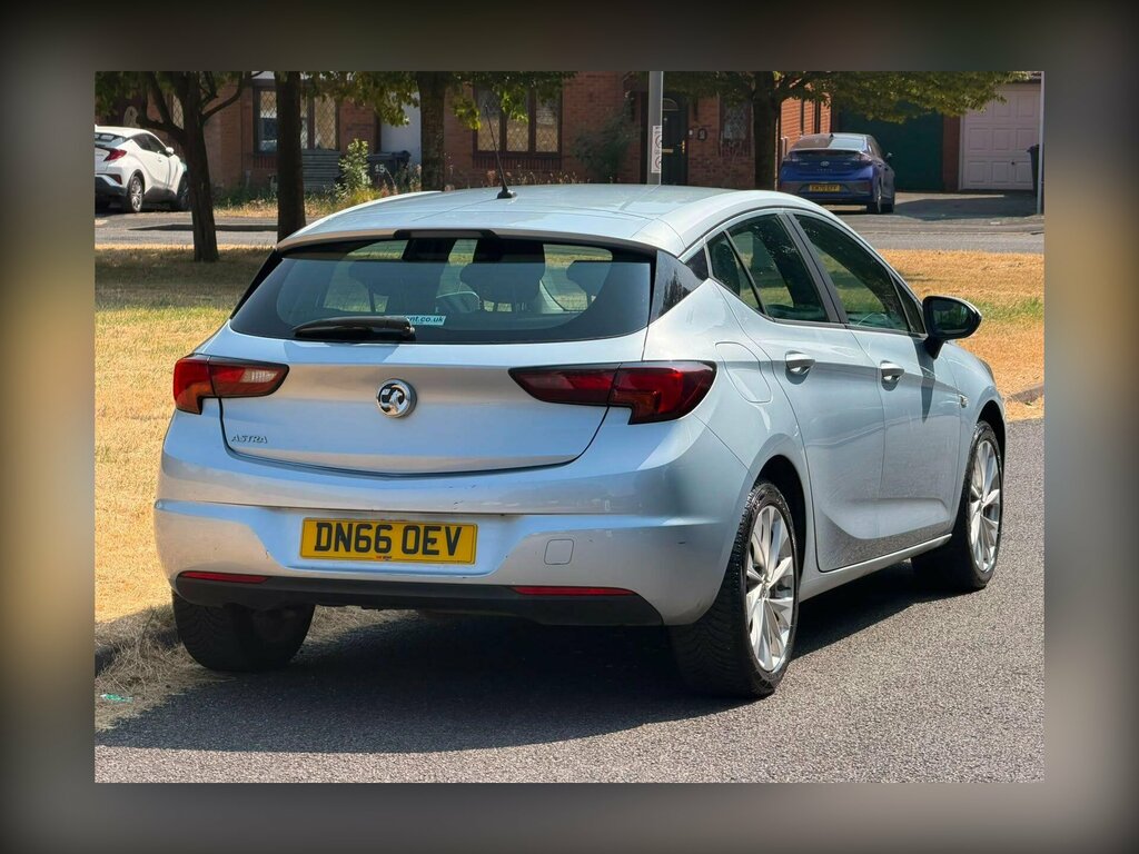 Vauxhall Astra 1.4I Design Euro 6 Silver #5