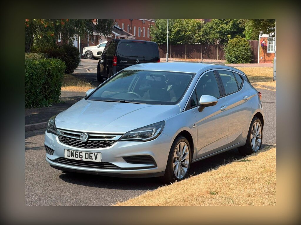 Vauxhall Astra 1.4I Design Euro 6 Silver #2