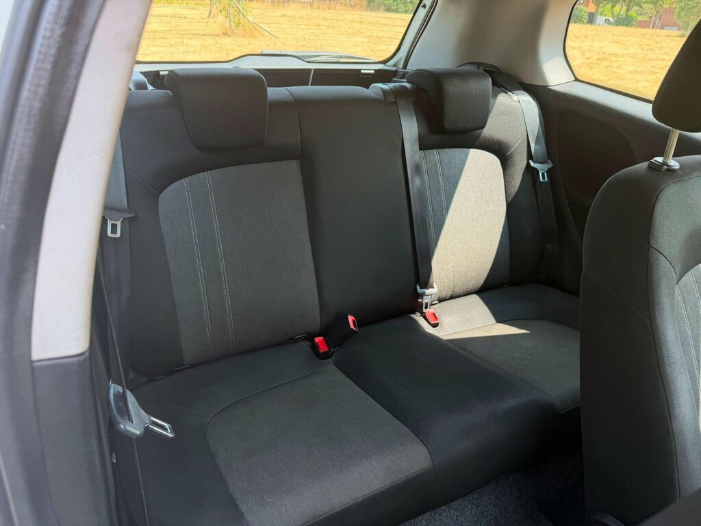 Fiat Punto 1.2 Pop White #23