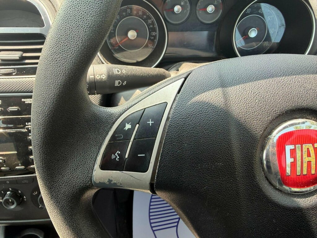 Fiat Punto 1.2 Pop White #14