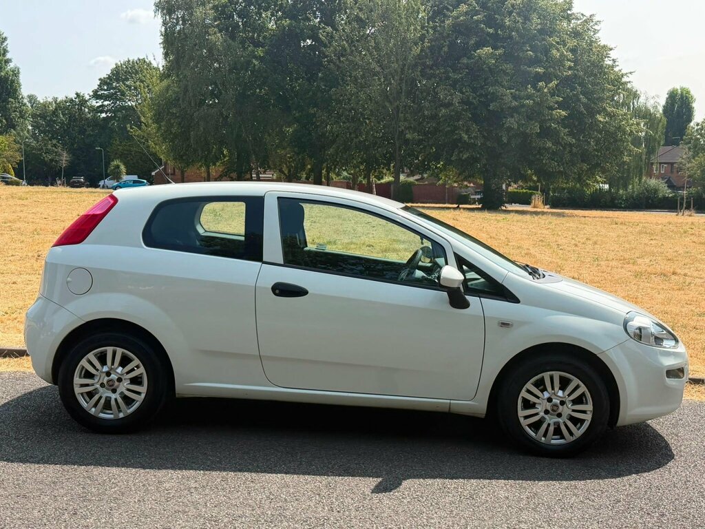 Fiat Punto 1.2 Pop Euro 6 White #3