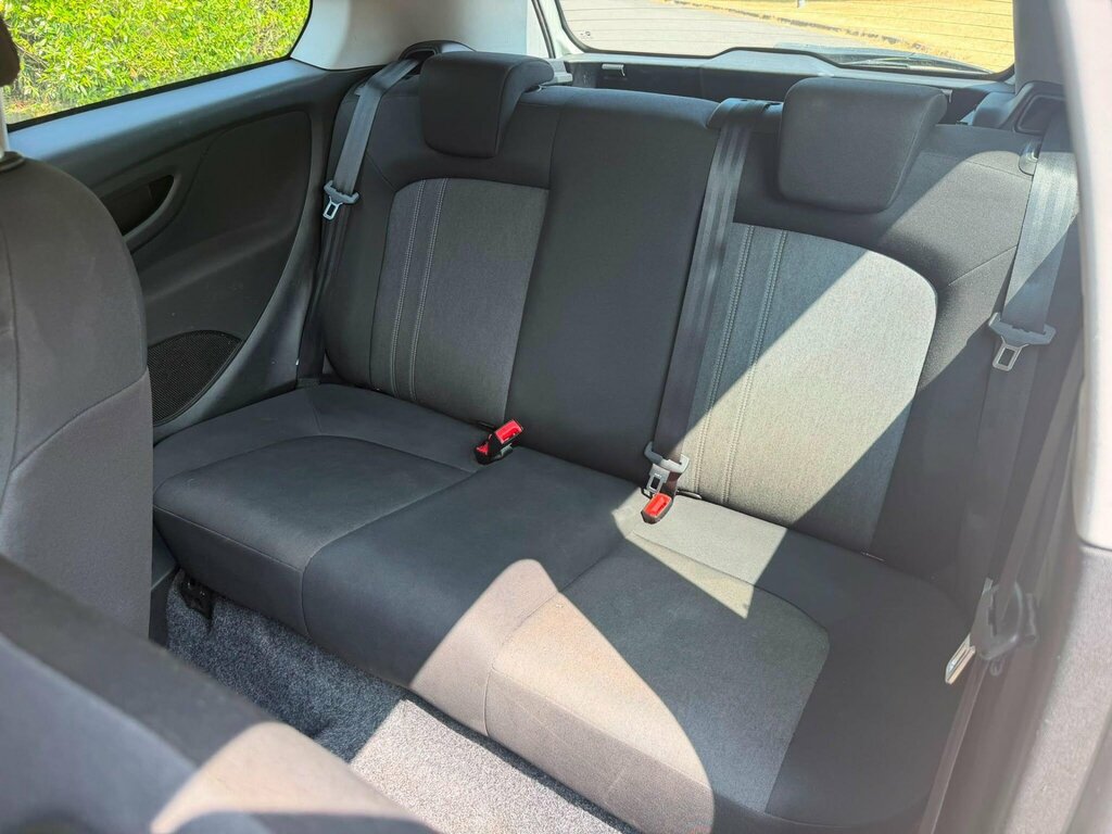 Fiat Punto 1.2 Pop White #24