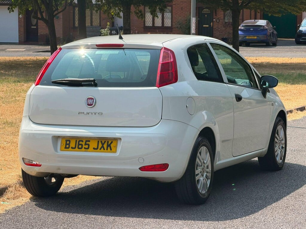 Fiat Punto 1.2 Pop Euro 6 White #6