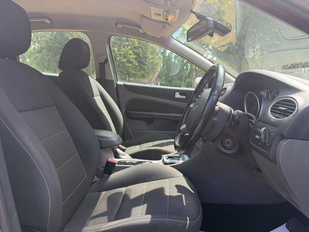 Ford Focus 1.6 Tdci Dpf Titanium Estate Black #18