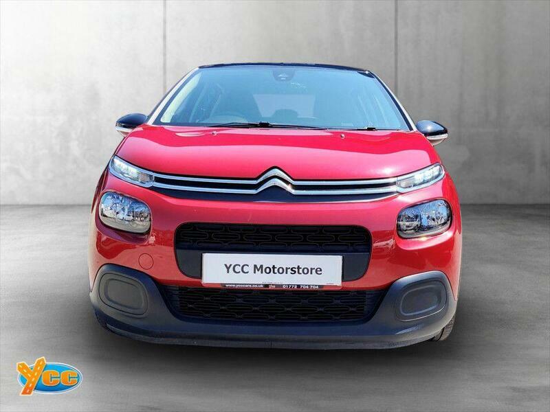 Citroen C3 1.2 Puretech Feel Hatchback Euro Red #2