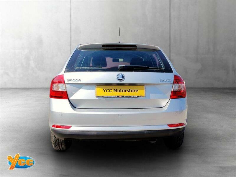 Skoda Rapid Spaceback 1.2 Tsi Se Hatchback Euro 5 86 Silver #6