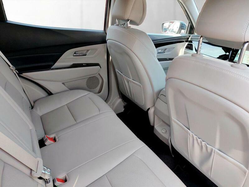 SsangYong Korando Ultimate White #21
