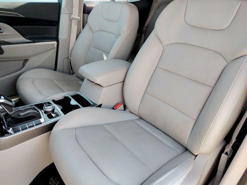 SsangYong Korando Ultimate White #16