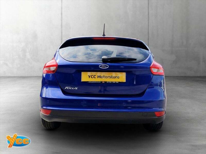Ford Focus 1.5 Tdci Zetec Edition Hatchback Blue #6
