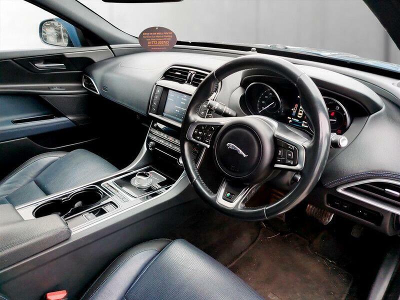 Jaguar XE Xe Prestige D Red #13