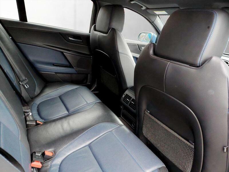 Jaguar XE Xe Prestige D Red #20