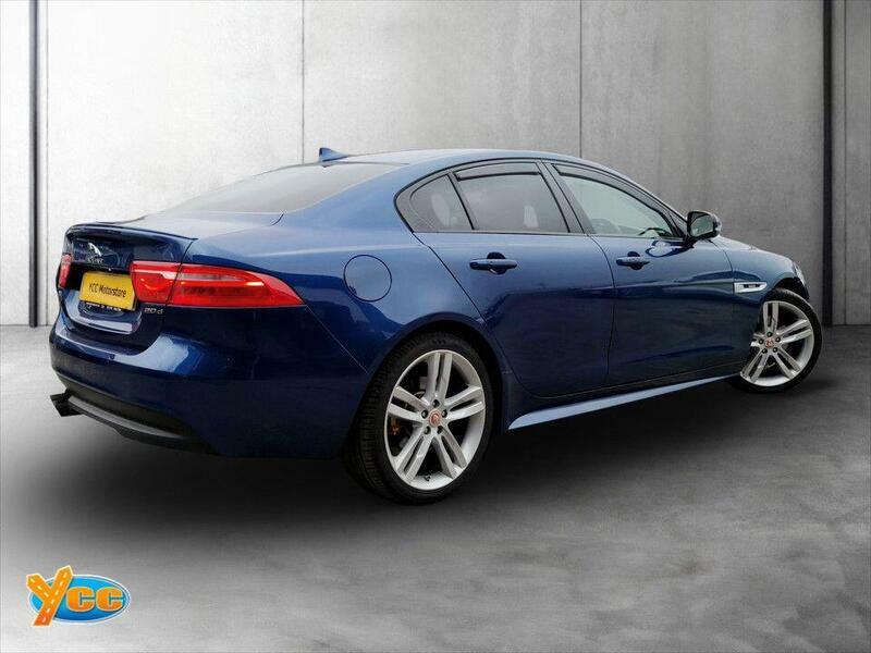 Jaguar XE Xe Prestige D Red #7