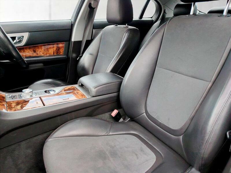 Jaguar XF V6 S Luxury Blue #16