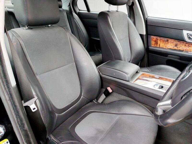 Jaguar XF V6 S Luxury Blue #15